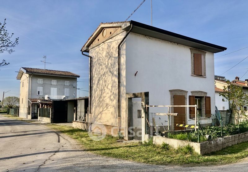 Casa Bi/Trifamiliare in Vendita in Strada Ponte Gramignazzo a Roccabianca