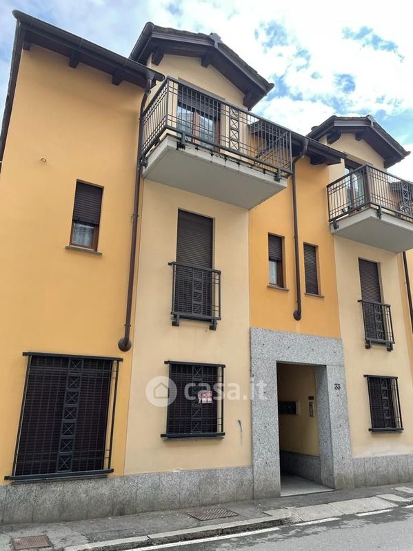 Appartamento in Vendita in Via Cesare Battisti a Sondrio