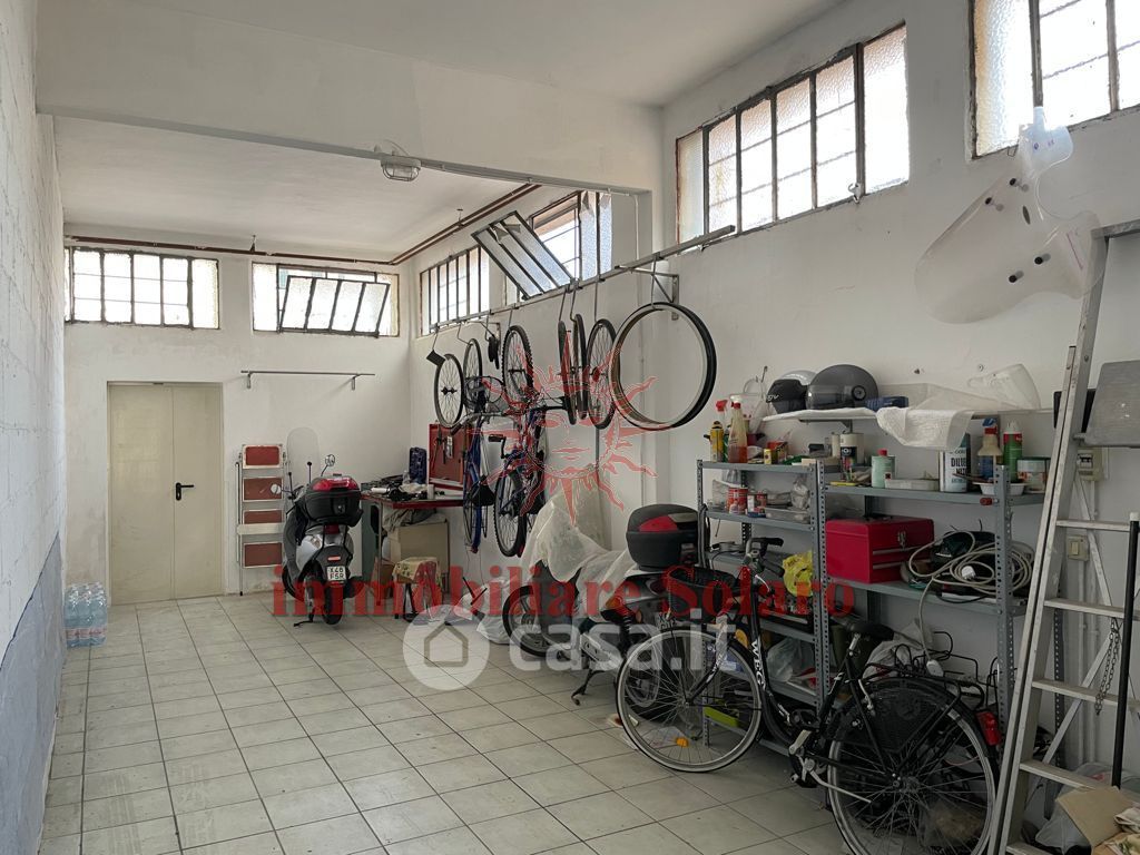 Garage/Posto auto in Vendita in Via Bernardo Pizzorno 7 a Varazze