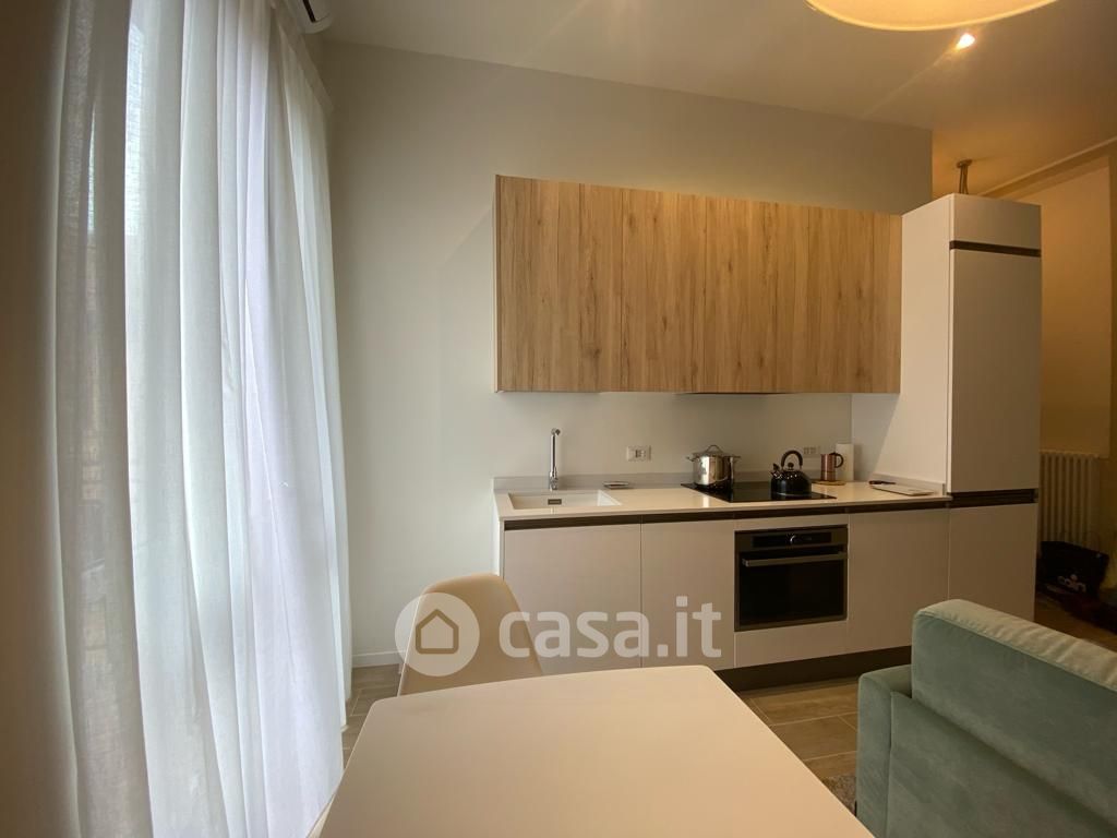 Appartamento in Affitto in Via Murat 72 a Milano