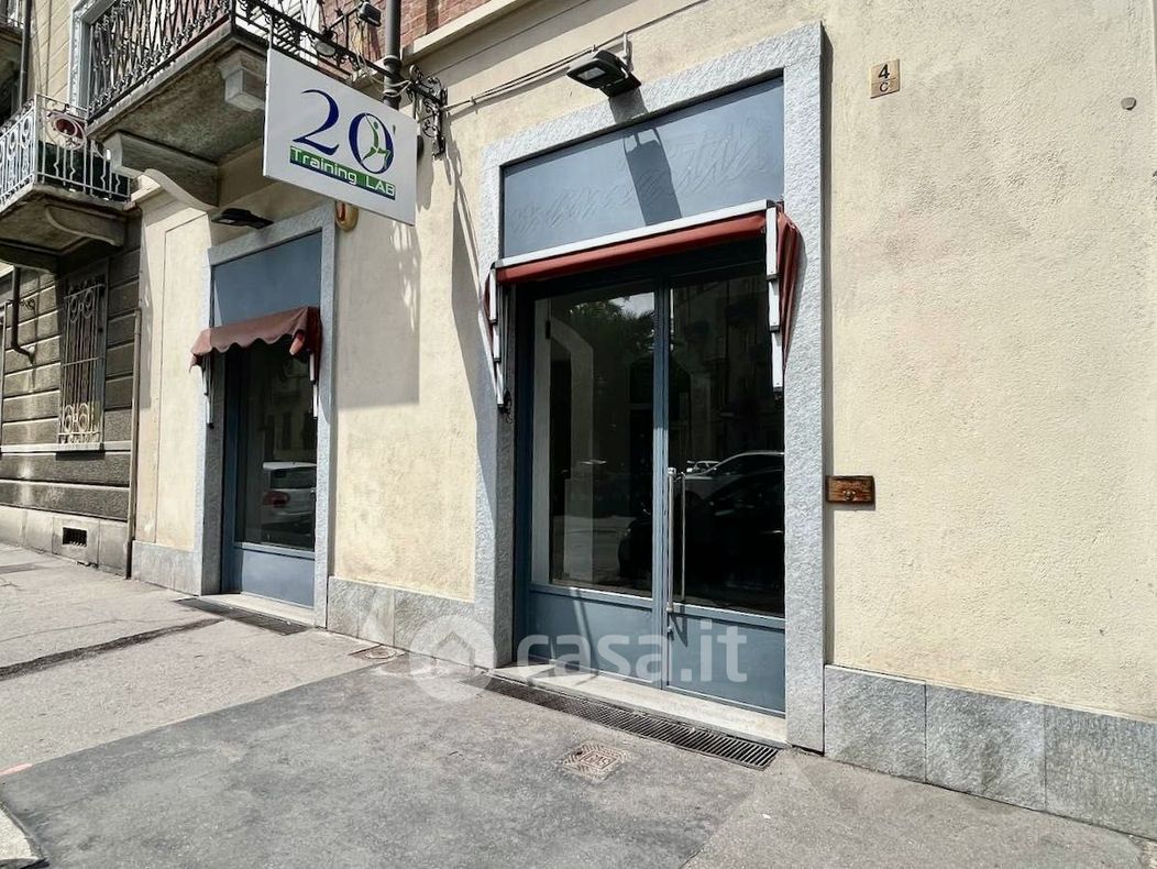 Negozio/Locale commerciale in Affitto in Via San Paolo 4 a Torino