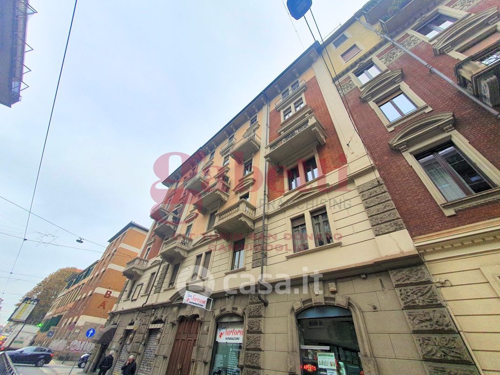 Appartamento in Vendita in Via Luigi Cibrario 68 a Torino
