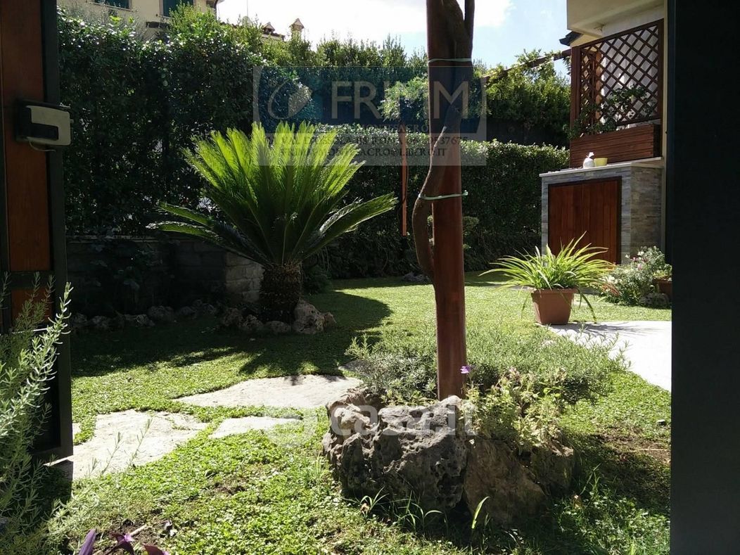 Villa in Vendita in Via Tacito a Guidonia Montecelio