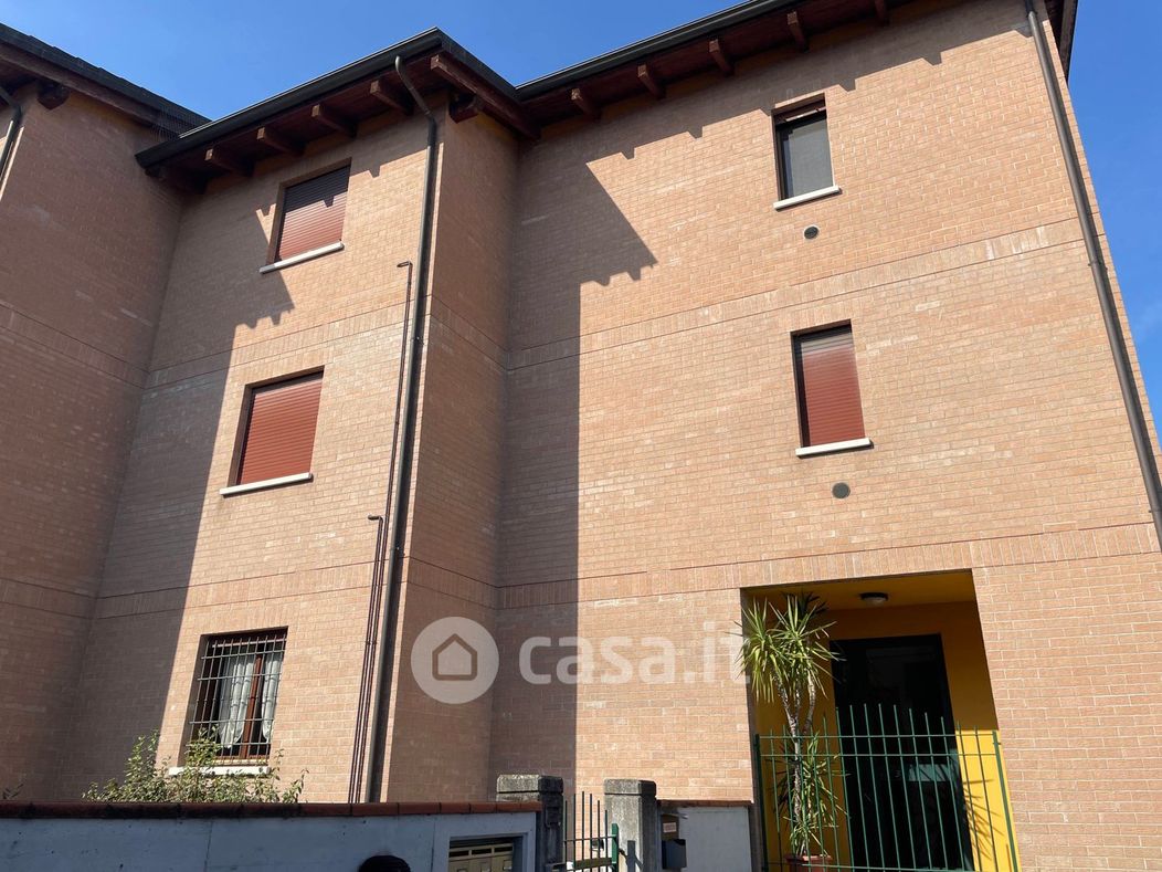 Appartamento in Vendita in Via Fratelli Cervi a Reggio Emilia
