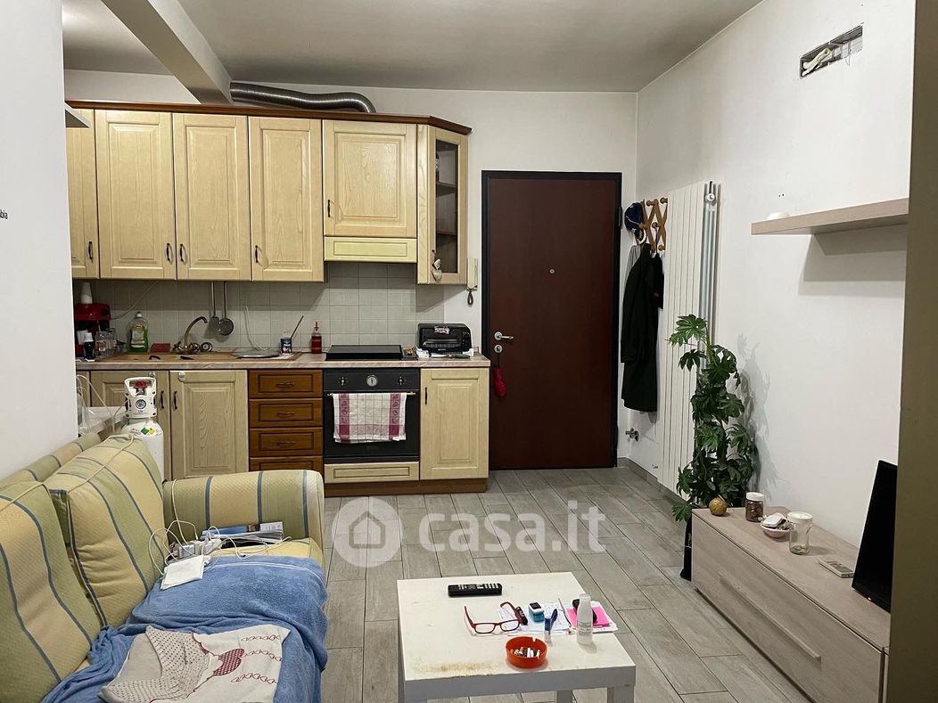Appartamento in Affitto in Via Santa Croce di Magliano a Roma