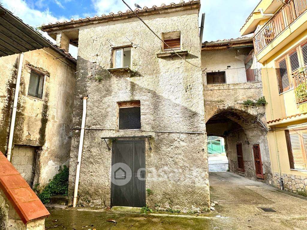 Appartamento in Vendita in Via degli Etruschi 108 a Salerno