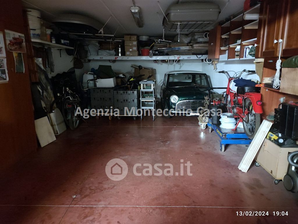 Garage/Posto auto in Vendita in Via San Michele a Vallefoglia