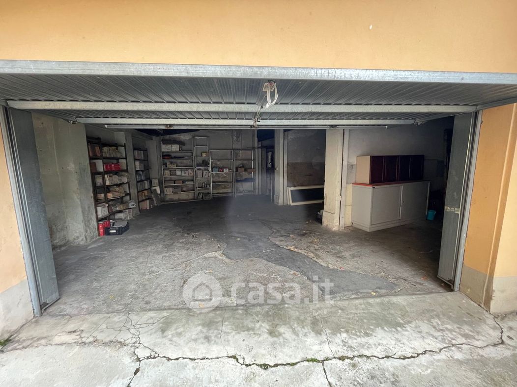 Garage/Posto auto in Vendita in Corso Trapani 87 a Torino