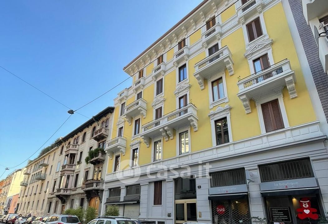 Negozio/Locale commerciale in Vendita in Via Donatello 2 a Milano