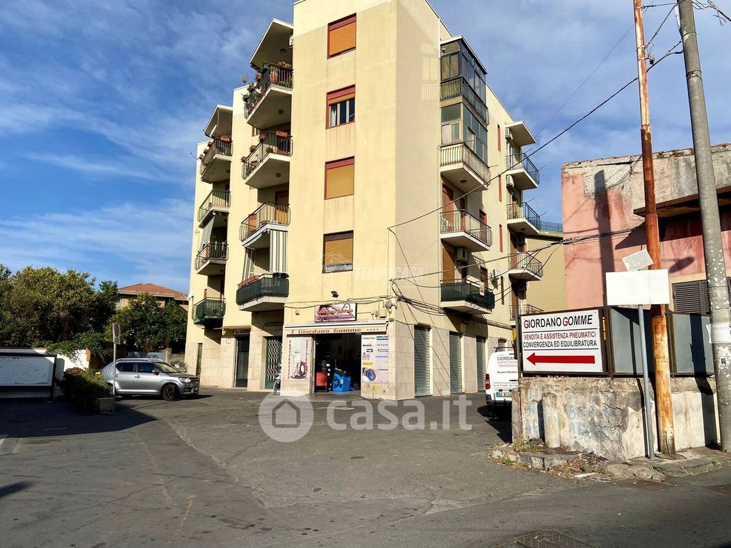 Appartamento in Vendita in Via etnea a Gravina di Catania