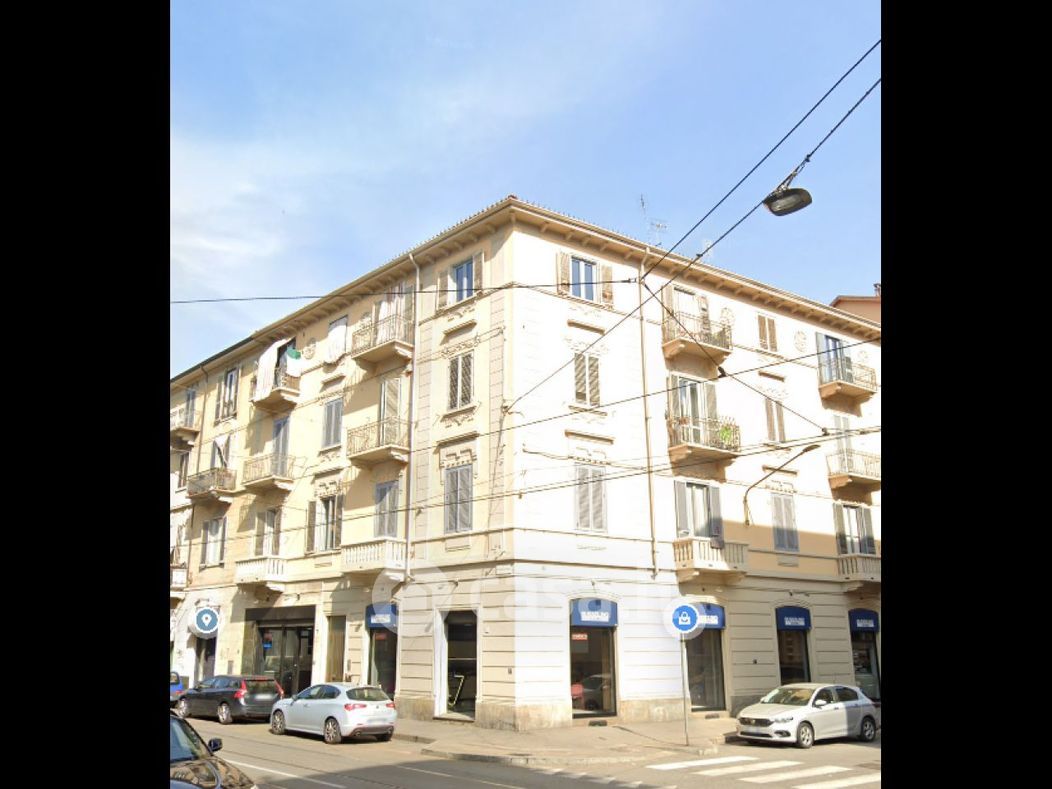 Appartamento in Vendita in Via Monginevro 72 a Torino