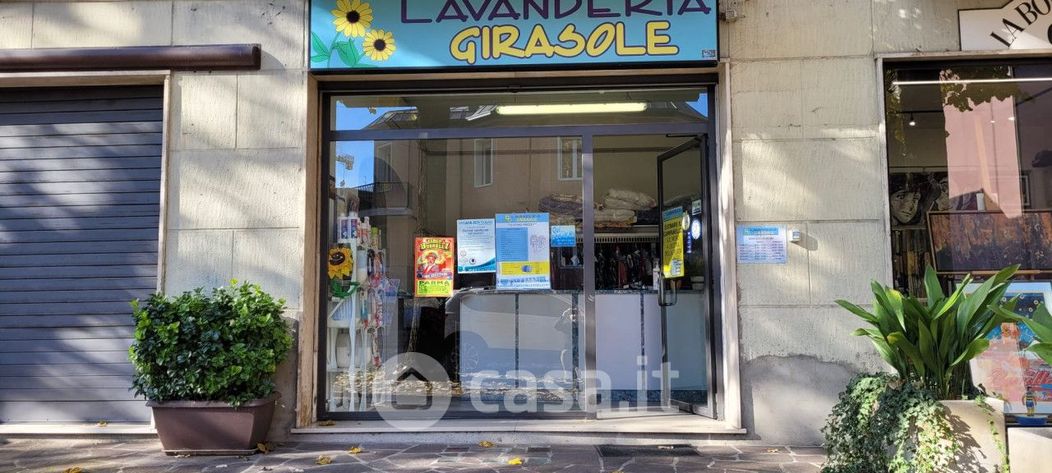 Negozio/Locale commerciale in Vendita in Via Raffaello Sanzio 6 a Parma