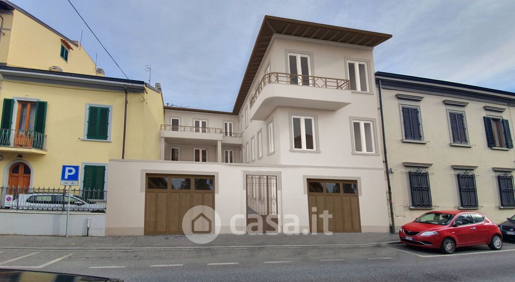 Appartamento in Vendita in Via del Semianrio 12 a Prato