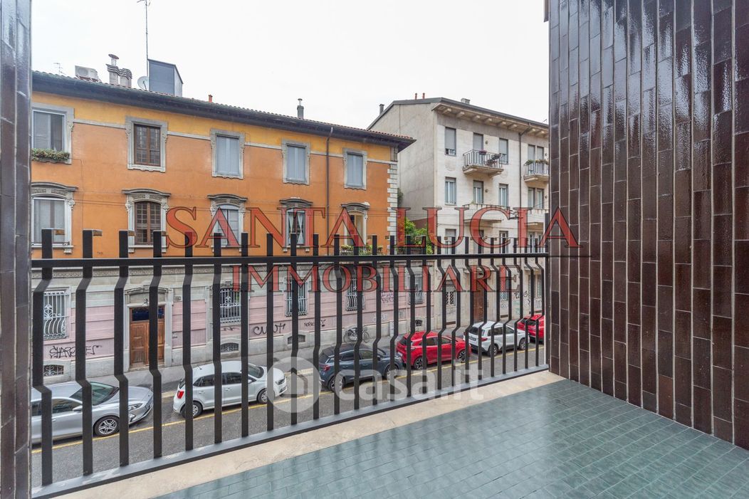 Appartamento in Affitto in Via Macedonio Melloni 28 a Milano
