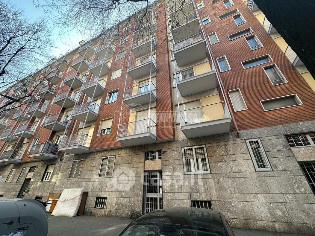 Appartamento in Vendita in Via Breglio 27 a Torino
