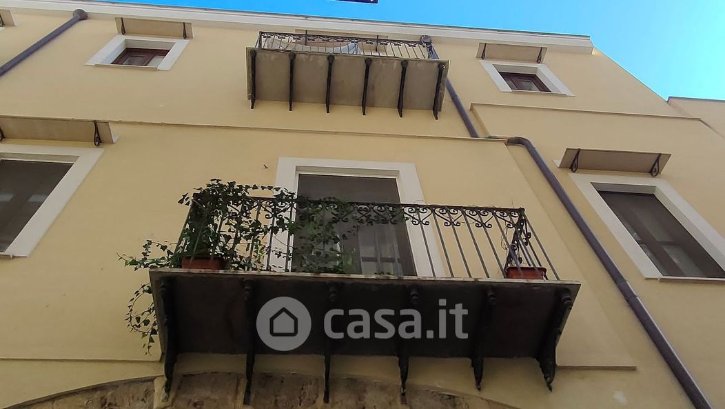 Appartamento in Vendita in Via del Celso 44 a Palermo