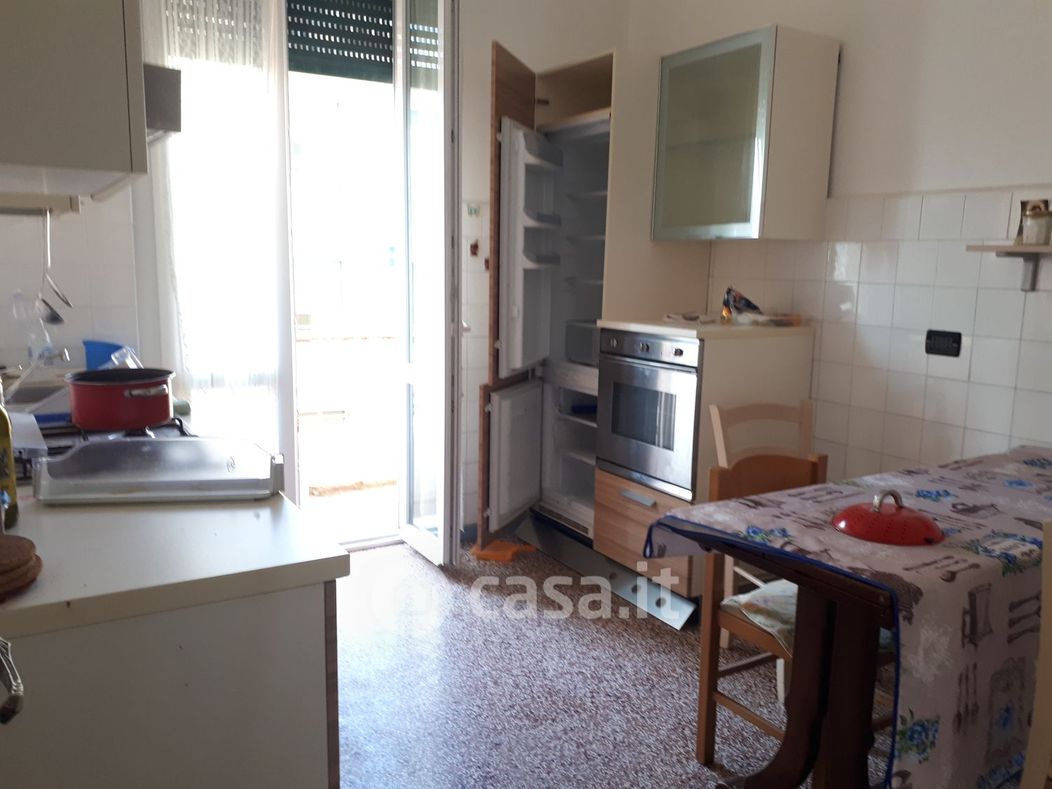 Appartamento in Vendita in Via Fratelli Canale 5 a Genova