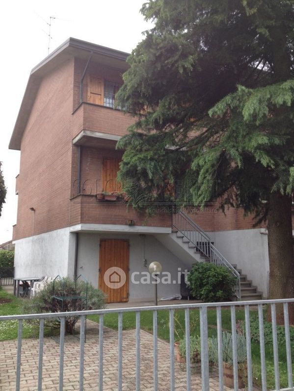 Villetta a schiera in Affitto in Via Coronella 46 a Ferrara