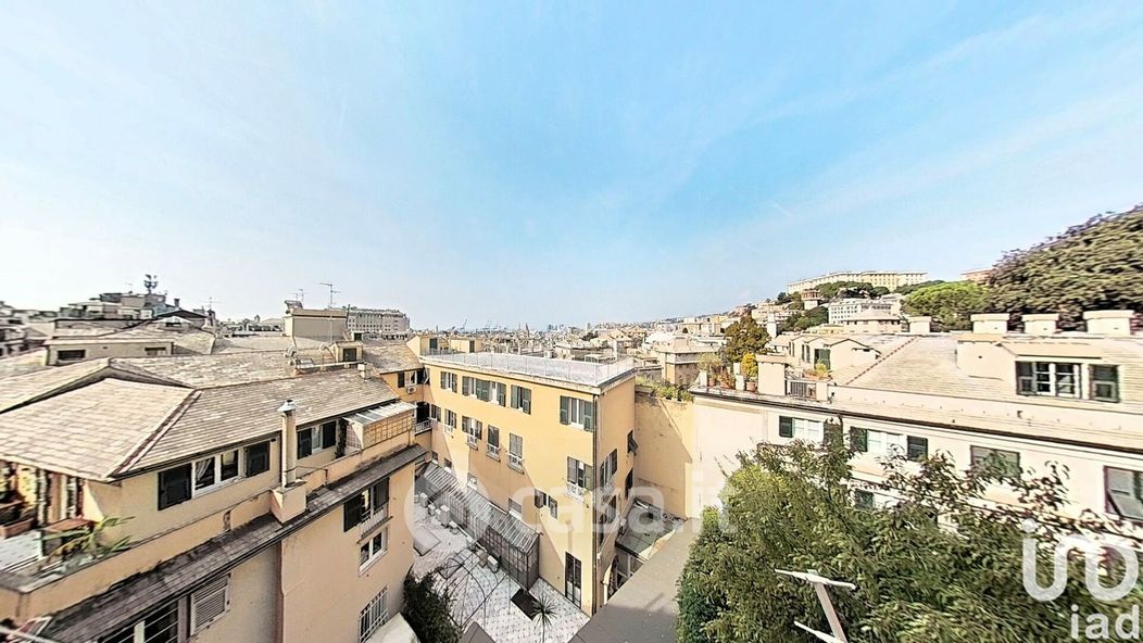 Appartamento in Vendita in Salita Santa Caterina 6 a Genova
