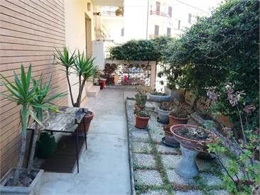 Appartamento in Vendita in Via Ascoli Piceno a Ancona
