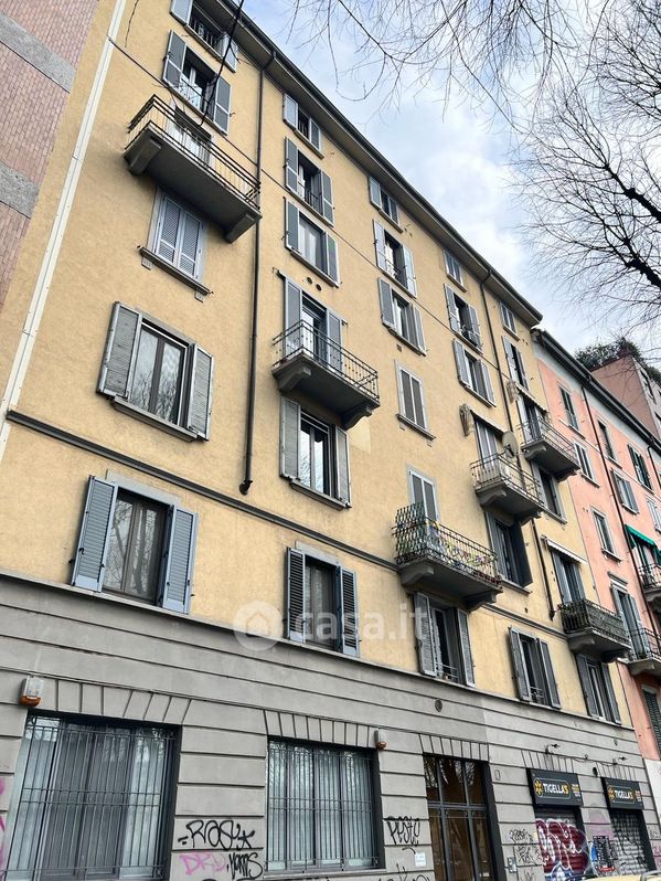 Appartamento in Vendita in Viale Gabriele D'Annunzio 7 a Milano