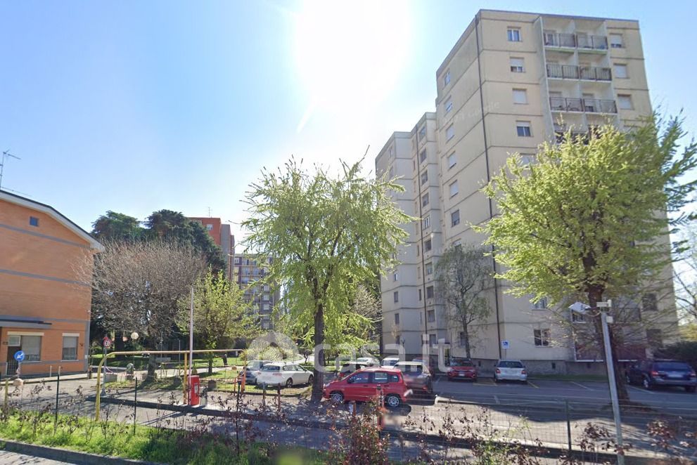 Appartamento in Vendita in Via Alessandro Litta Modignani 93 a Milano