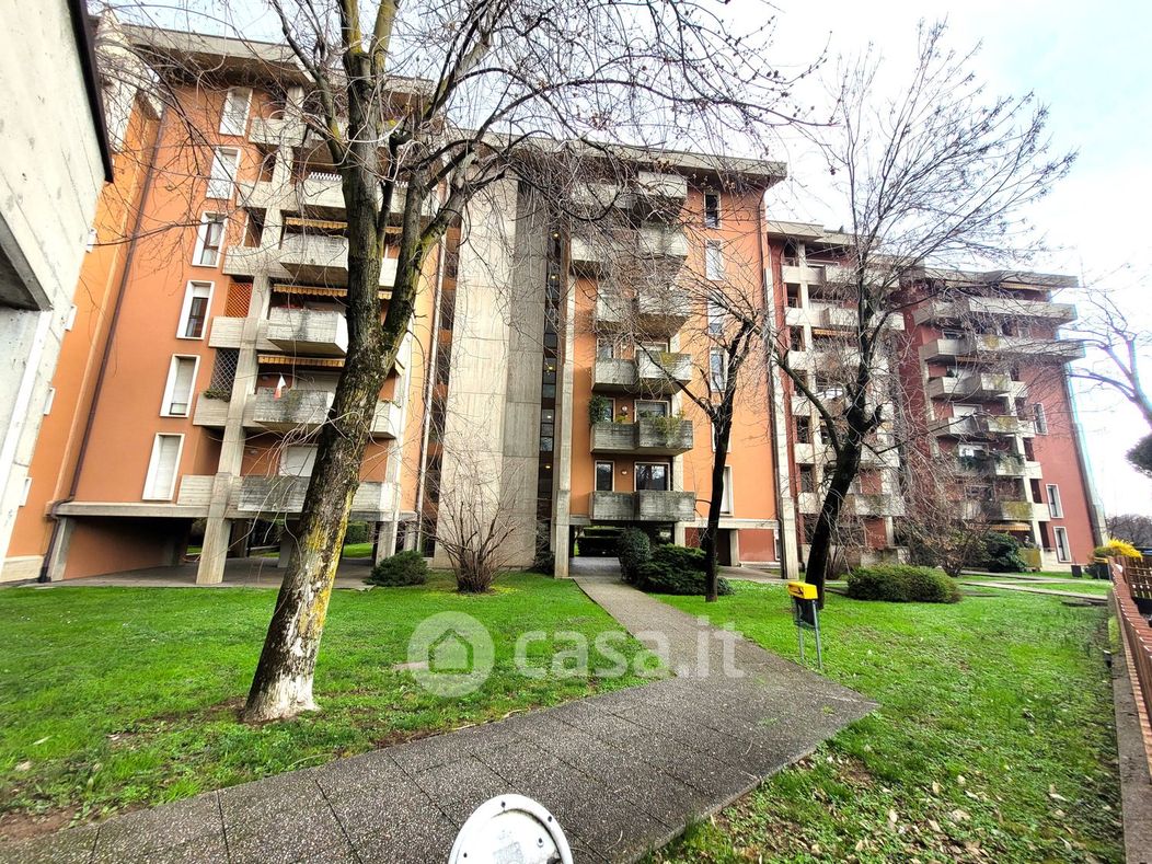 Appartamento in Vendita in Via Milziade Tirandi a Brescia