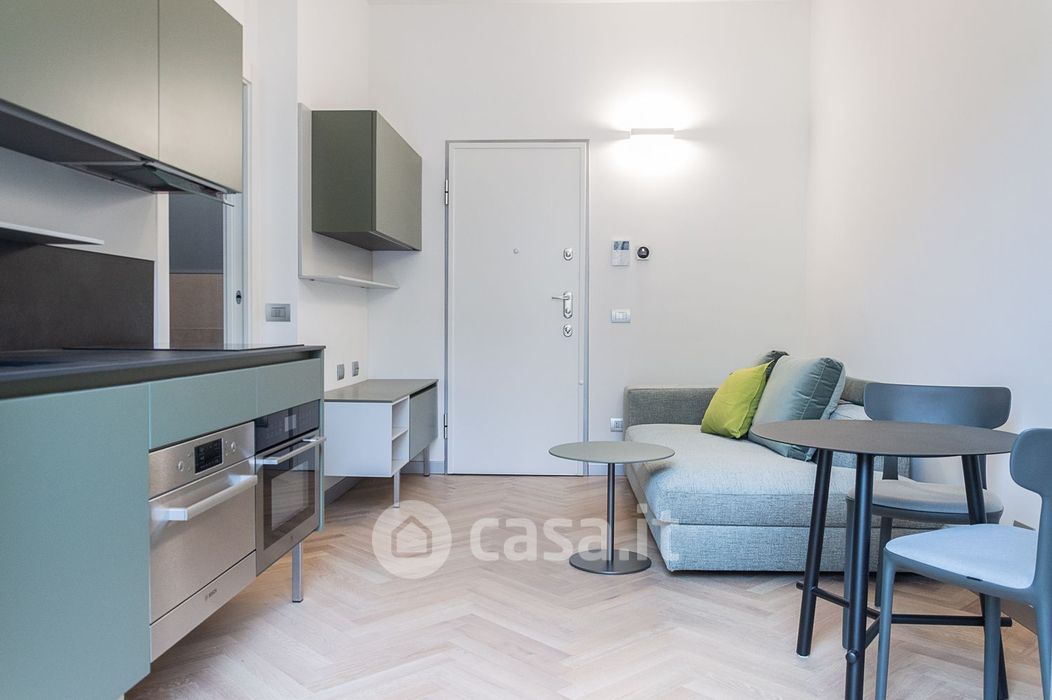 Appartamento in Affitto in Via Giuseppe Piolti de' Bianchi 38 a Milano