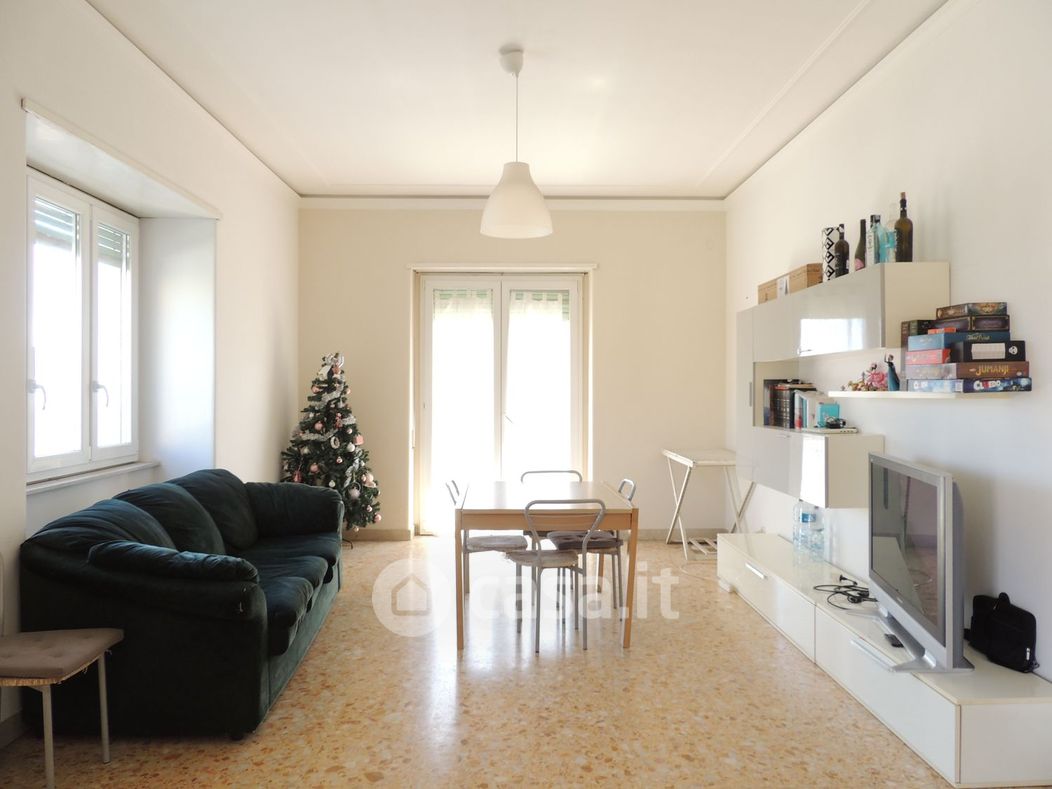Appartamento in Vendita in Via Antonio Santangelo Fulci 67 a Catania