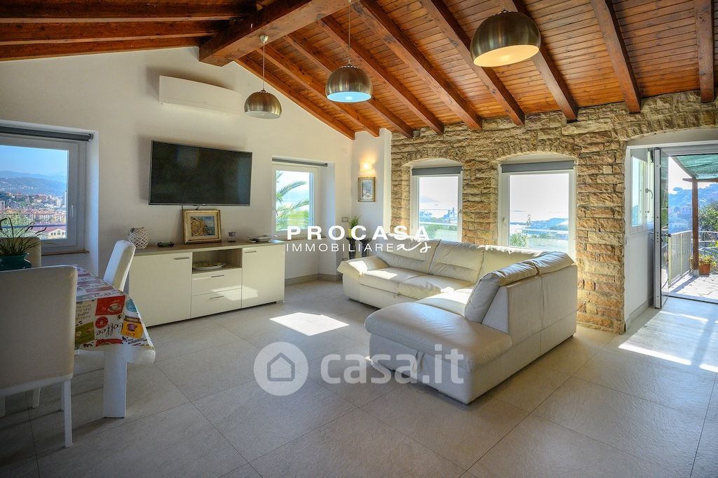 Casa Bi/Trifamiliare in Vendita in Via SANT'ERASMO 39 a La Spezia