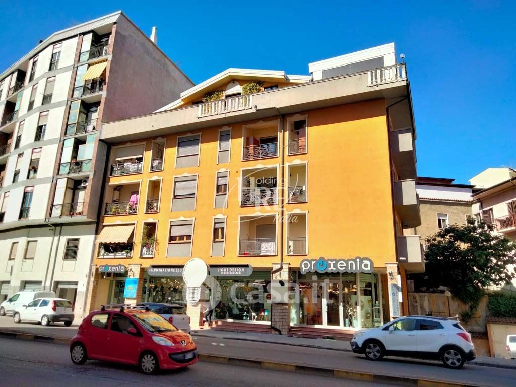 Appartamento in Vendita in Viale Guglielmo Marconi 3 a Cosenza