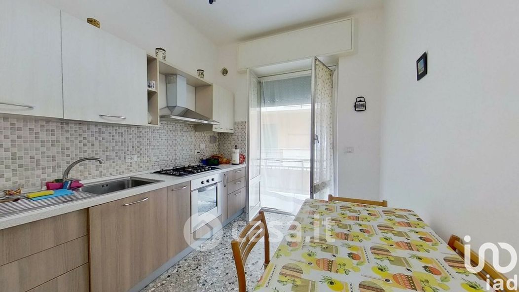 Appartamento in Vendita in Via Ramellina 6 a Genova