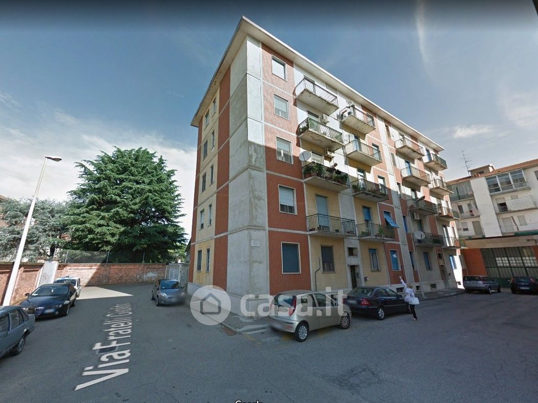Appartamento in Vendita in Via Fratelli Giolito 92 a Vercelli