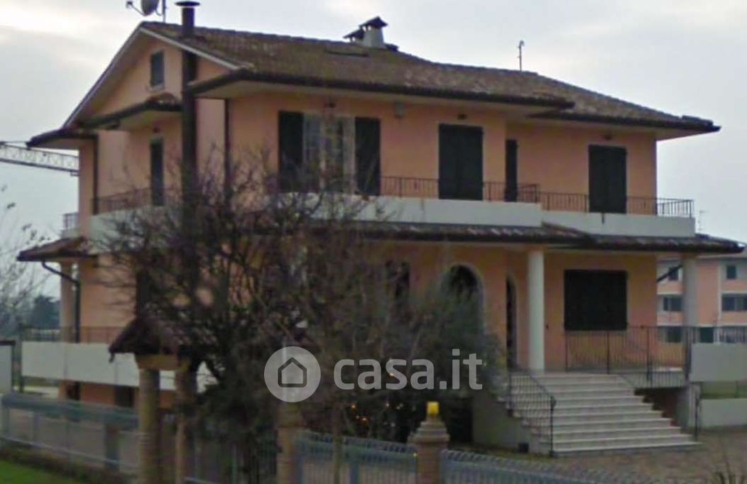 Appartamento in Vendita in Via Fernanda Viroli 4 a Forlì