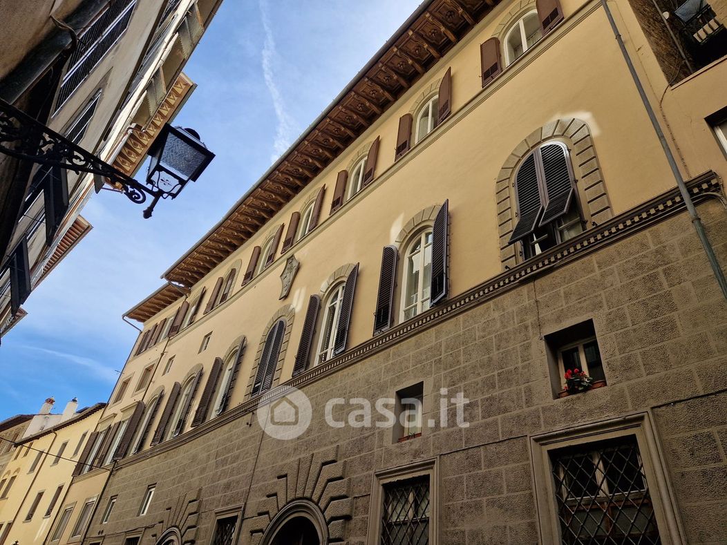 Appartamento in Vendita in Via di San Niccolò a Firenze