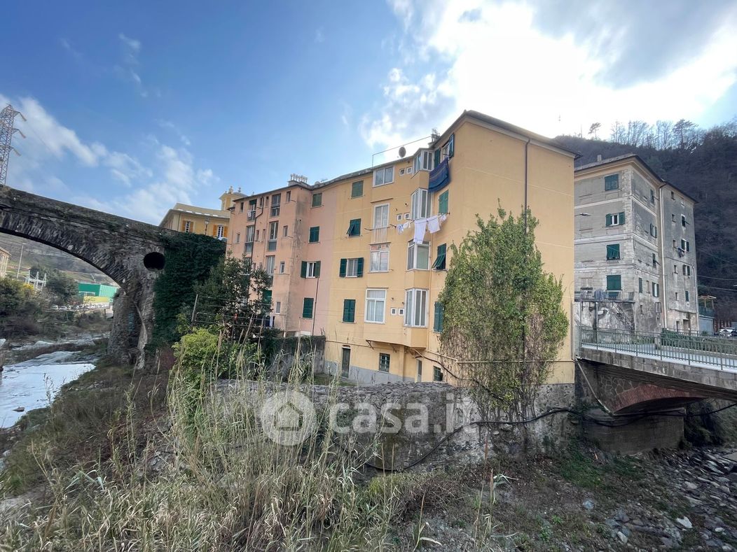 Appartamento in Vendita in Via Varenna 53 a Genova