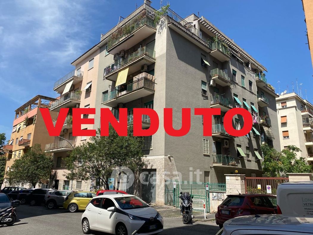 Appartamento in Vendita in Via Ferdinando Gregorovius 15 a Roma