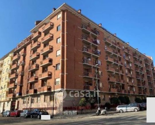 Appartamento in Vendita in Via Monte Pasubio 12 /D a Torino
