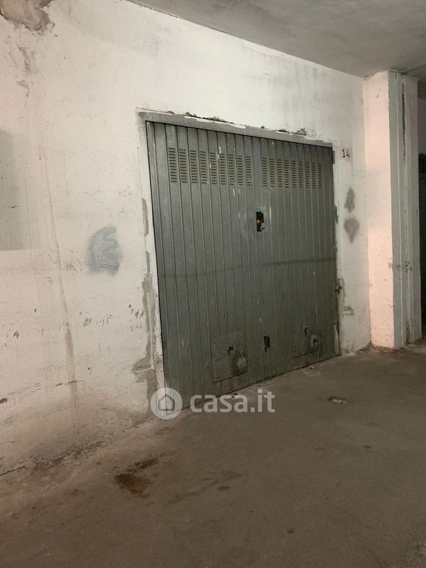 Garage/Posto auto in Vendita in Via Ada Negri a Mugnano di Napoli