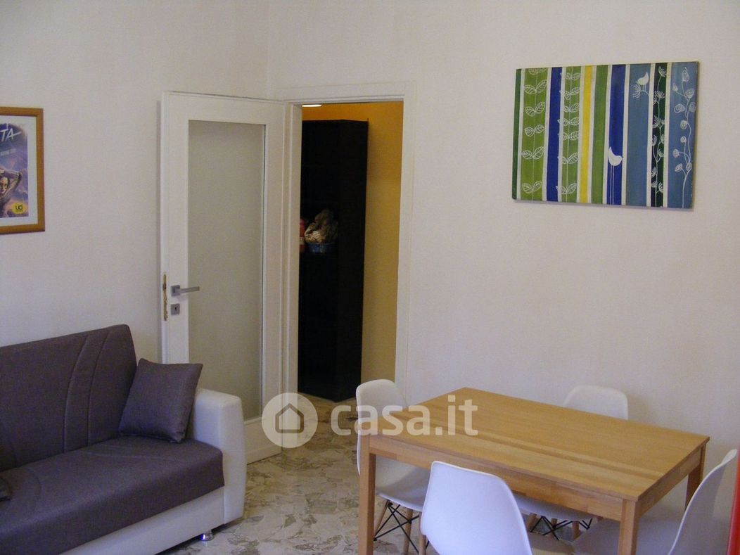 Appartamento in Affitto in Via Paolo Lomazzo a Milano