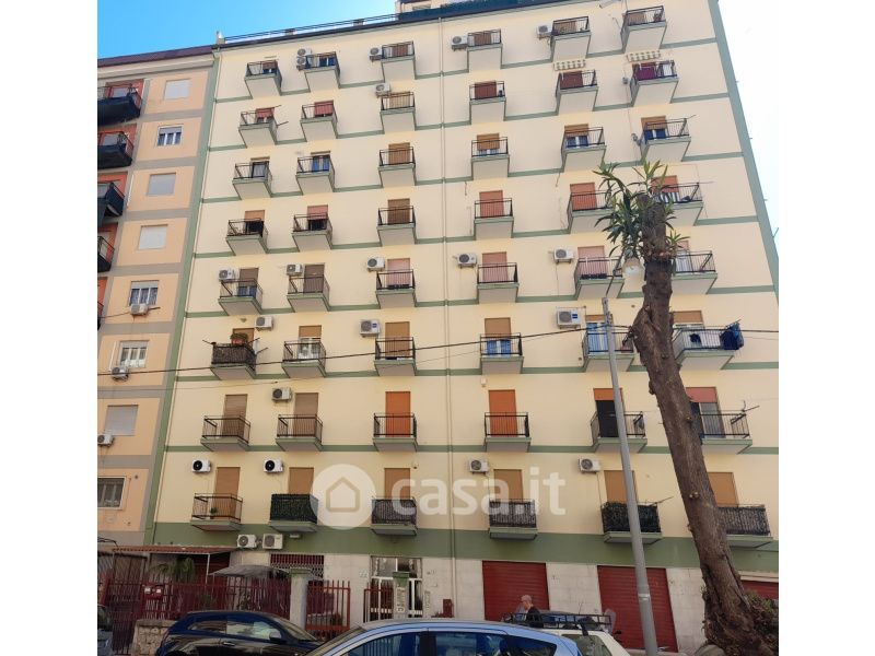 Appartamento in Vendita in Via San Raffaelo Arcangelo a Palermo