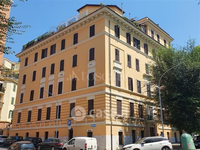 Appartamento in Vendita in Viale Giotto a Roma