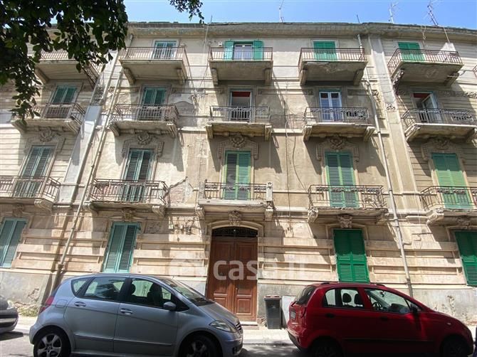 Appartamento in Vendita in Via Edoardo Giacomo Boner a Messina