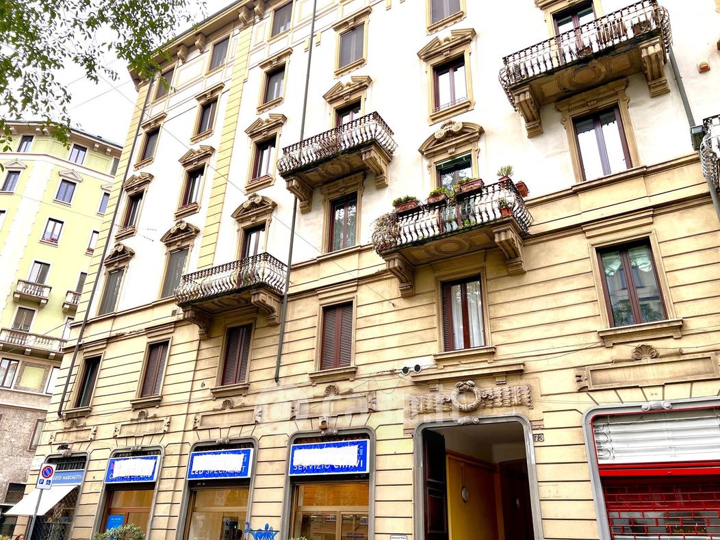 Negozio/Locale commerciale in Affitto in Viale Monte Nero a Milano