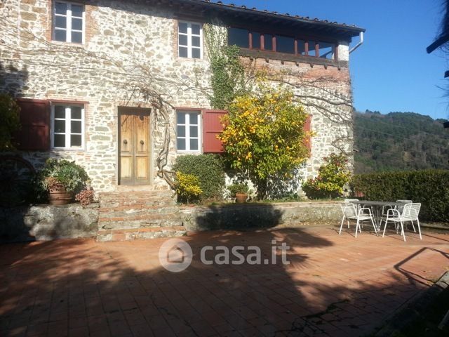 Rustico/Casale in Vendita in Via per Camaiore a Lucca