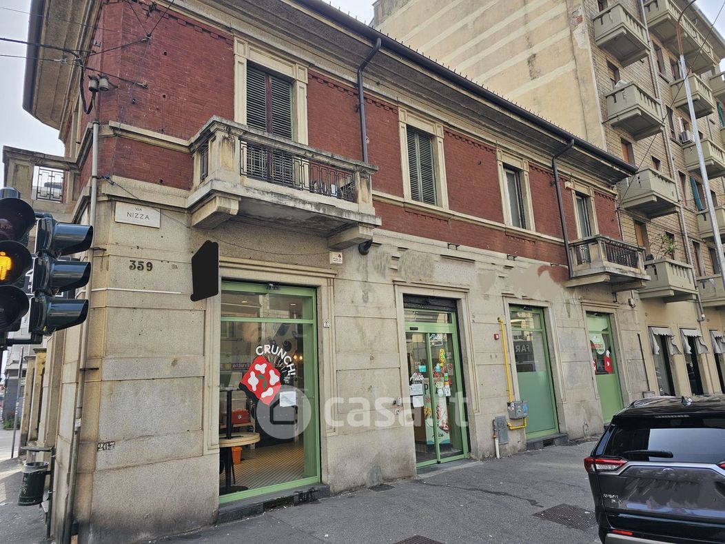 Negozio/Locale commerciale in Affitto in Via Nizza 359 a Torino