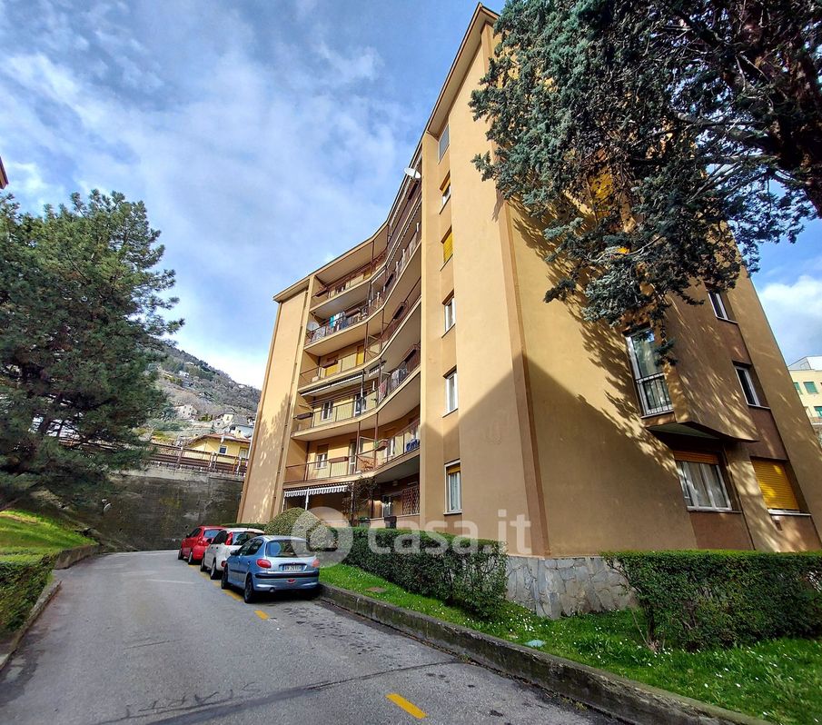 Appartamento in Vendita in Corso Saint-Martin-de-Corléans 36 a Aosta