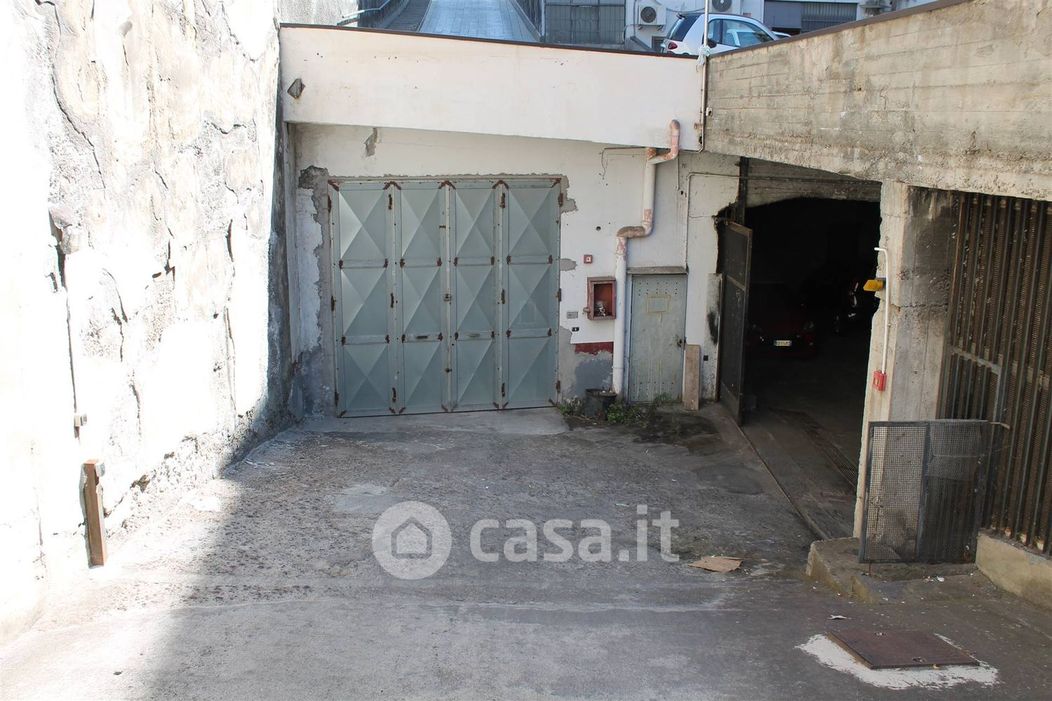 Garage/Posto auto in Vendita in Viale Vittorio Veneto a Catania