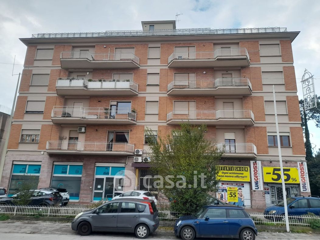Appartamento in Vendita in Via Tiburtina 171 a Frosinone