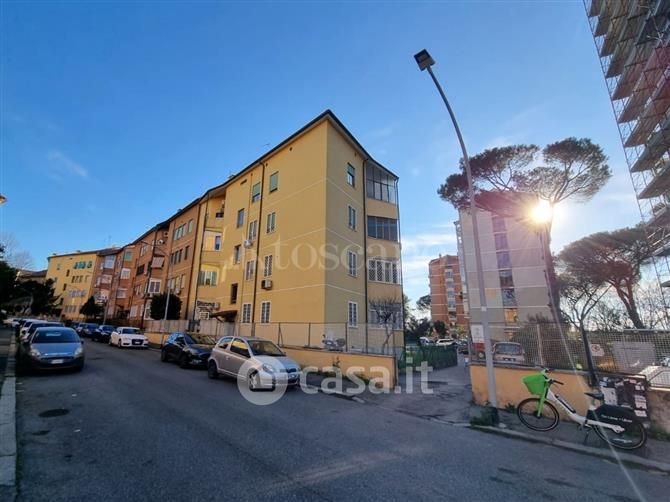 Appartamento in Vendita in Via Erminio a Roma
